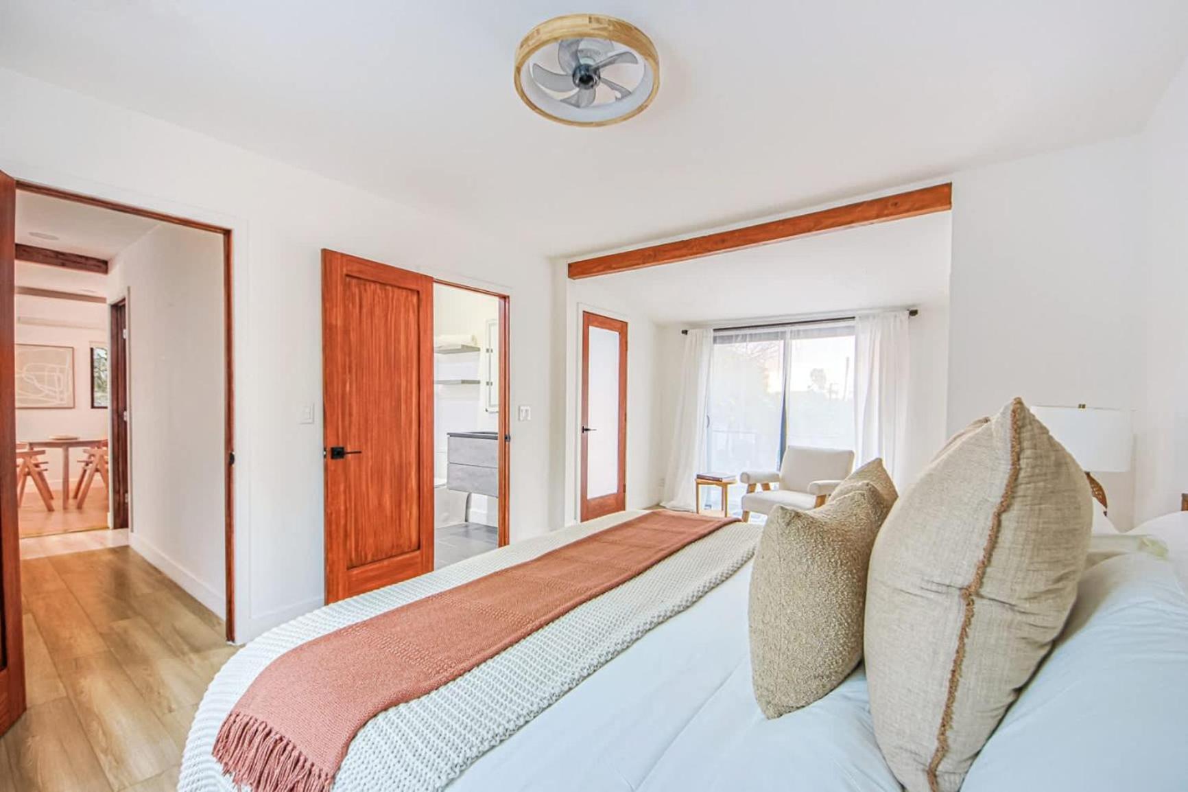 Holiday home Stylish Duplex W Rooftop Garden *